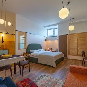 Cozy Baity Tbilisi Apartment